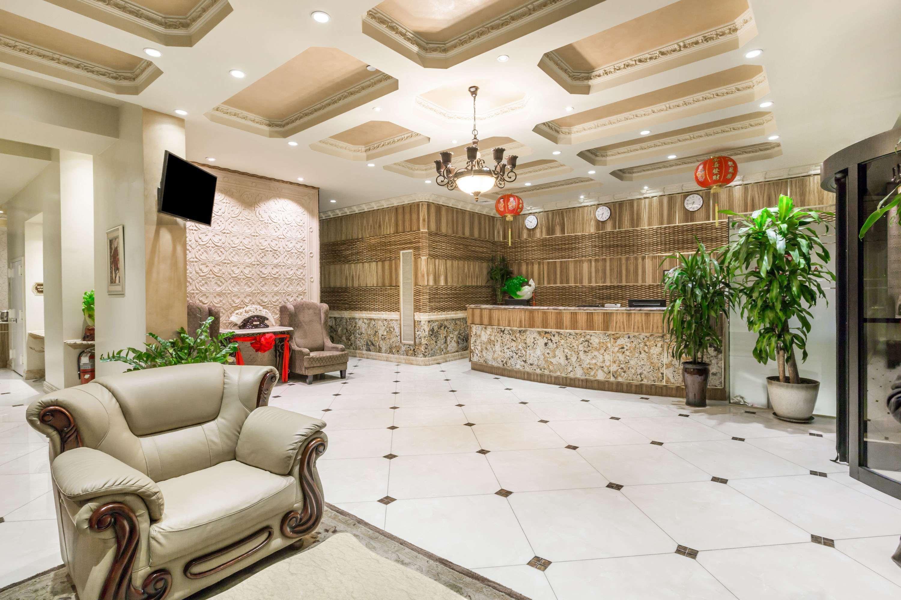 Ramada By Wyndham Flushing Queens New York Extérieur photo